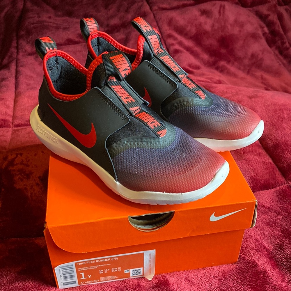 Nike Flex Runner (PS) 1y , Used